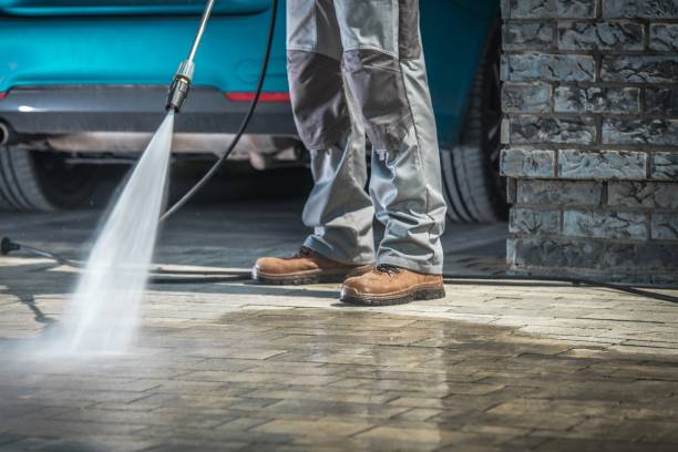 Best Vinyl Siding Pressure Washing in Caledonia, WI